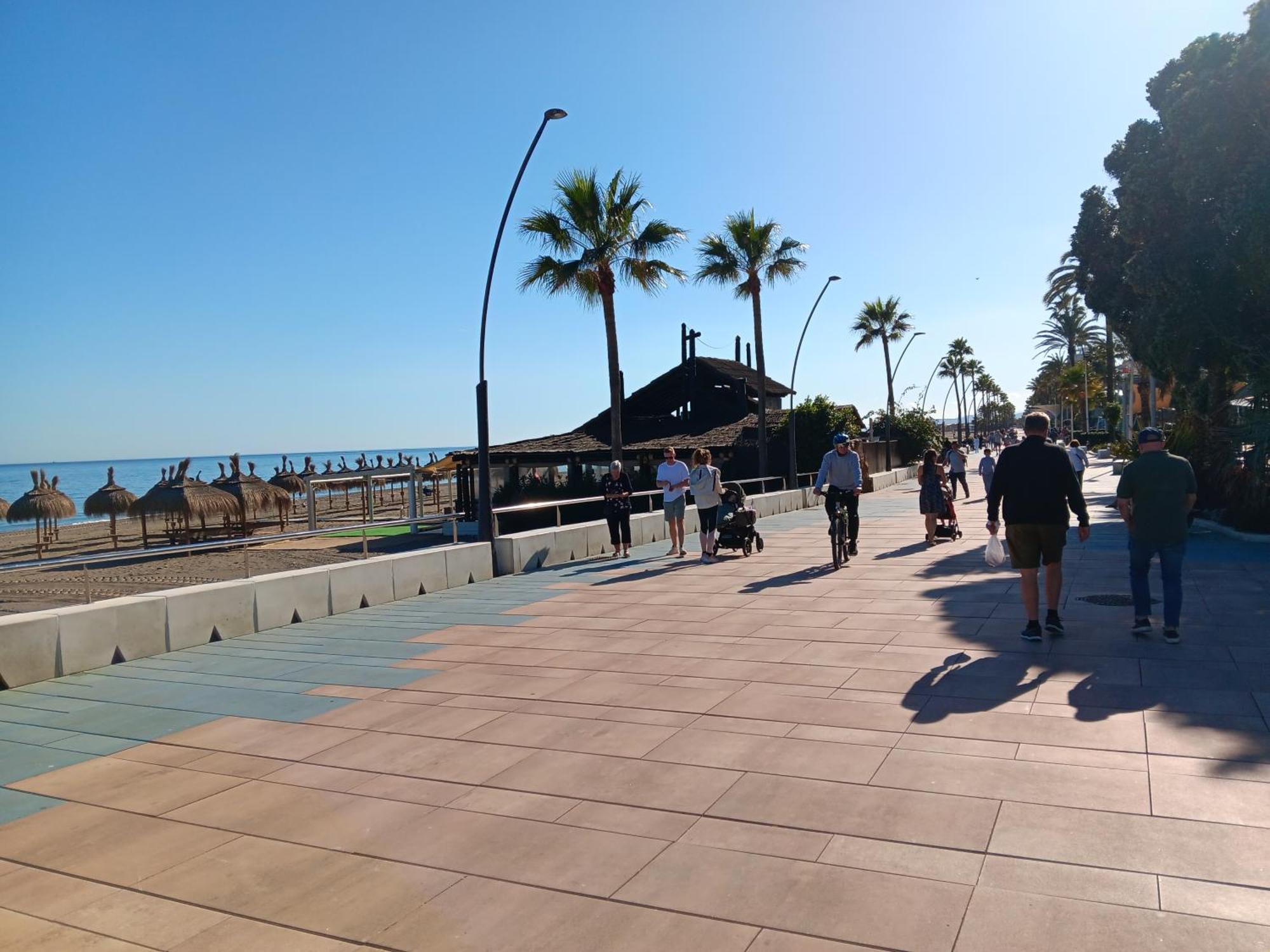 Alojamiento Iberia Playa Estepona Luaran gambar