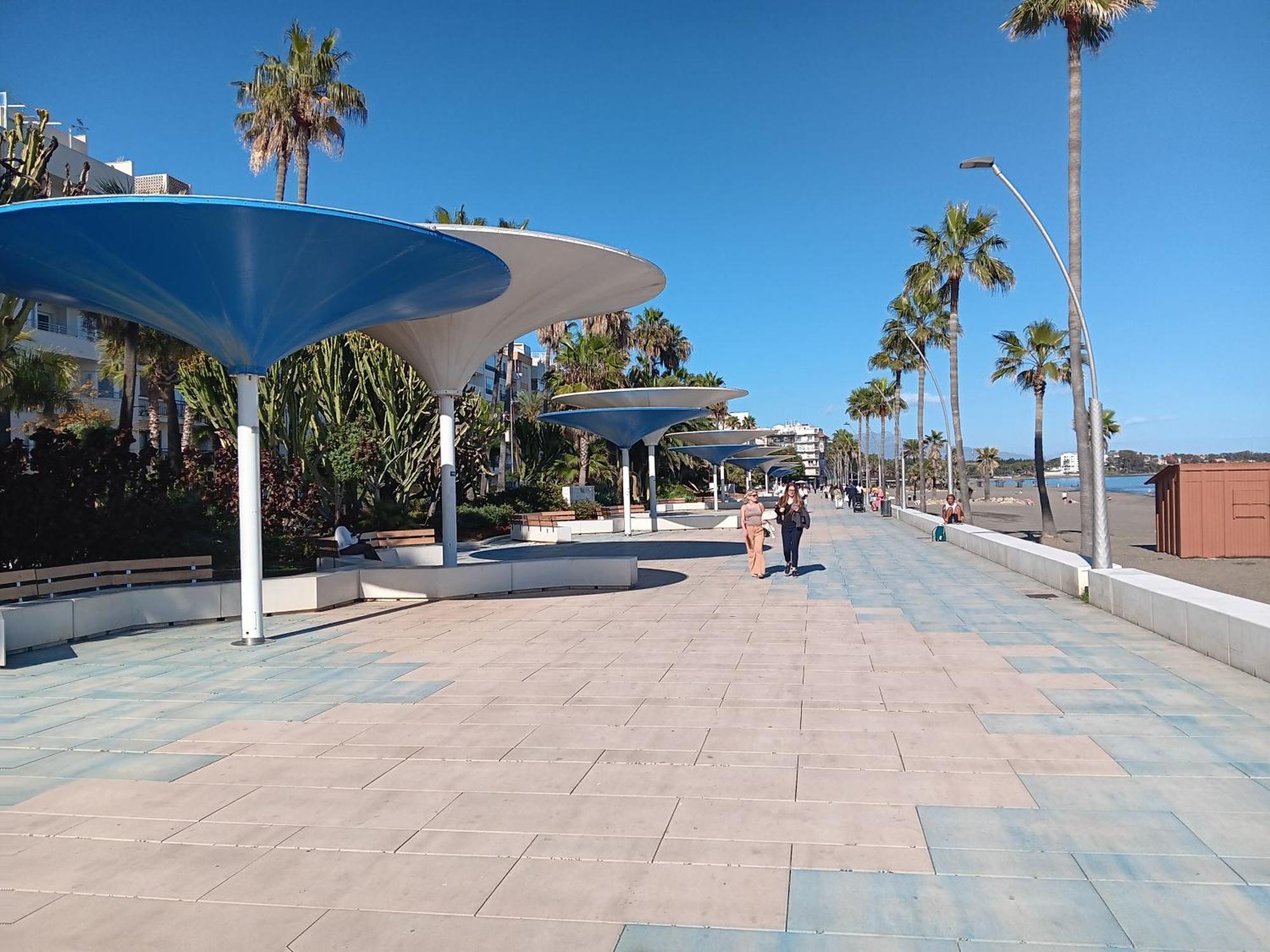 Alojamiento Iberia Playa Estepona Luaran gambar