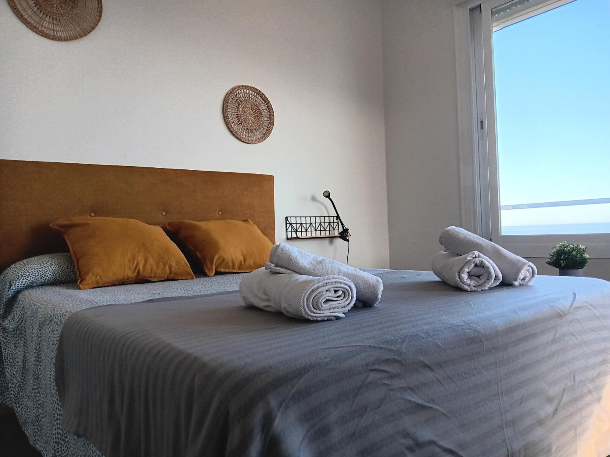 Alojamiento Iberia Playa Estepona Luaran gambar