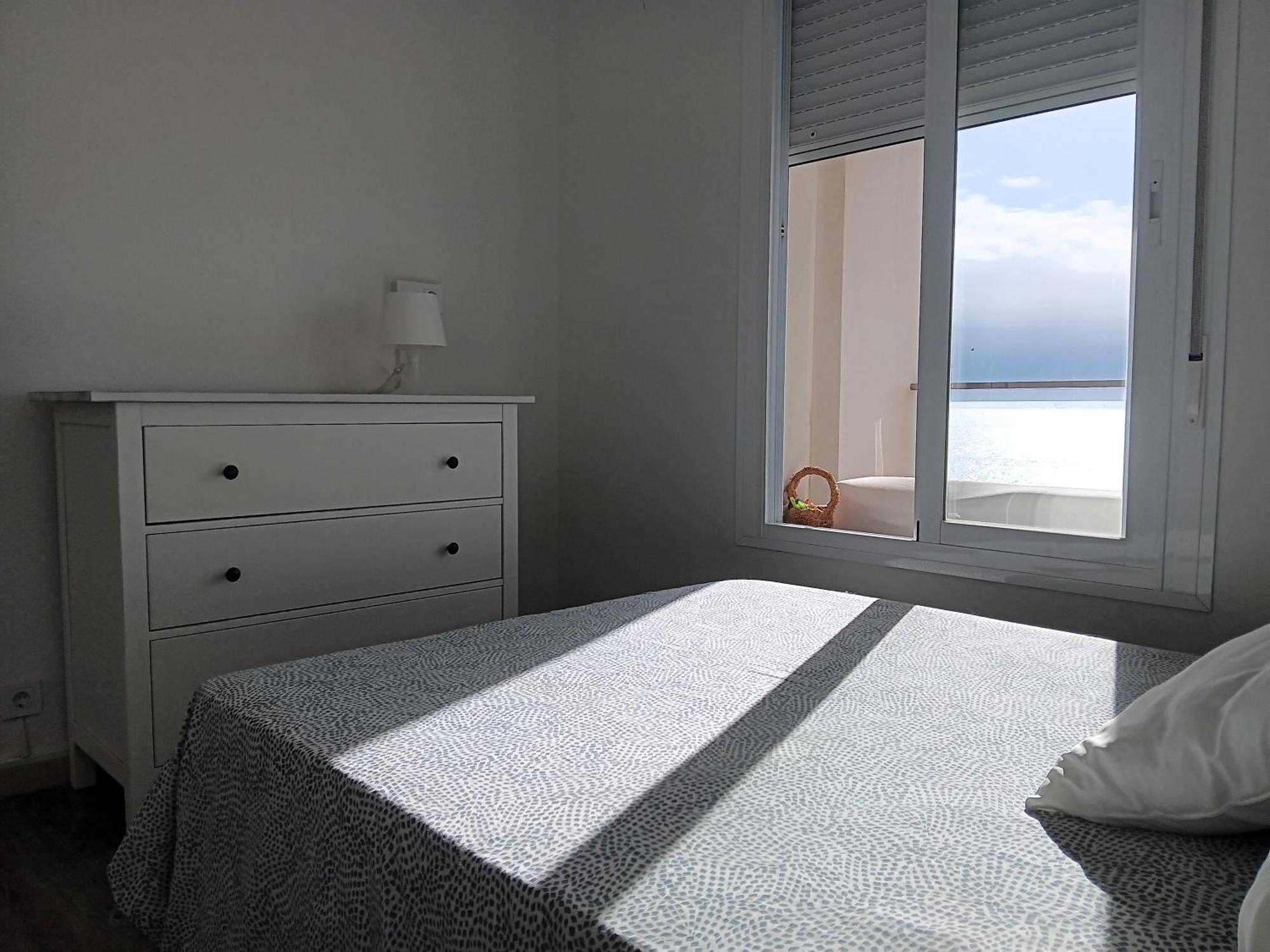 Alojamiento Iberia Playa Estepona Luaran gambar